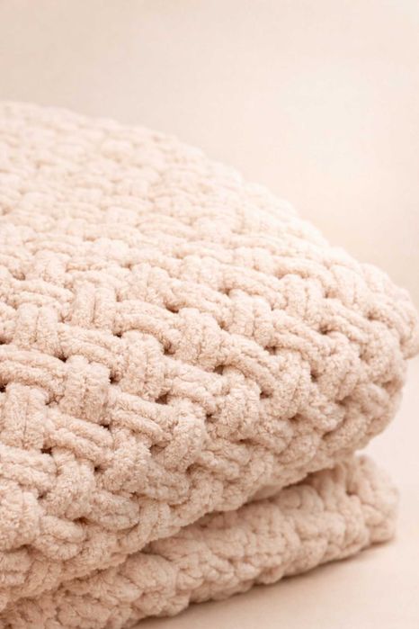 Ръчно плетено одеяло