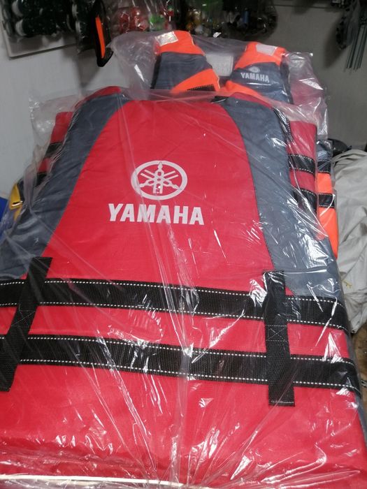 Спасательный желет