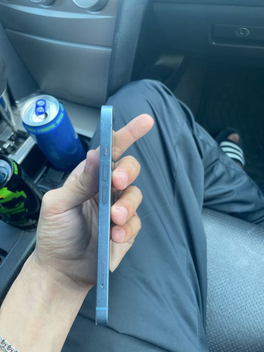 Продам Iphone 14 128 GB