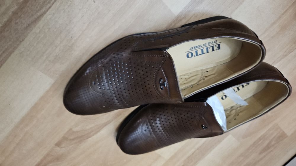 Туфли мужские коричневого цвета