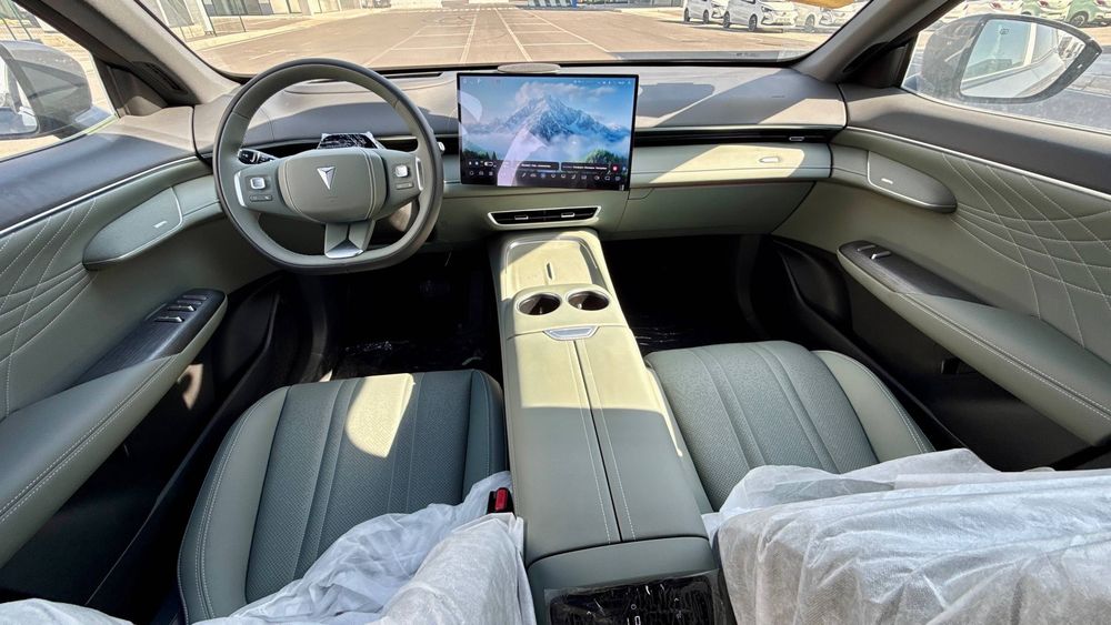 Deepal S07 215 Max Hybrid Yangi 0 km, 1200 km/ mokriyga/fistashka