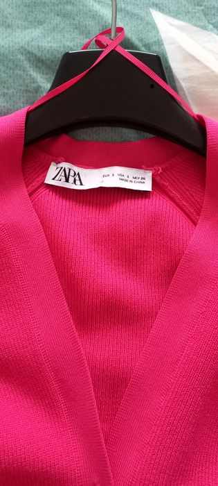 Vând plovar zara  stare impecabila (xs)