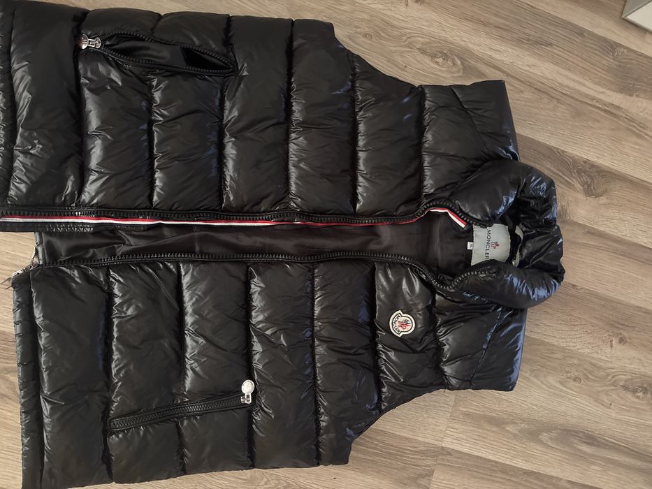 Безрукавка монклер