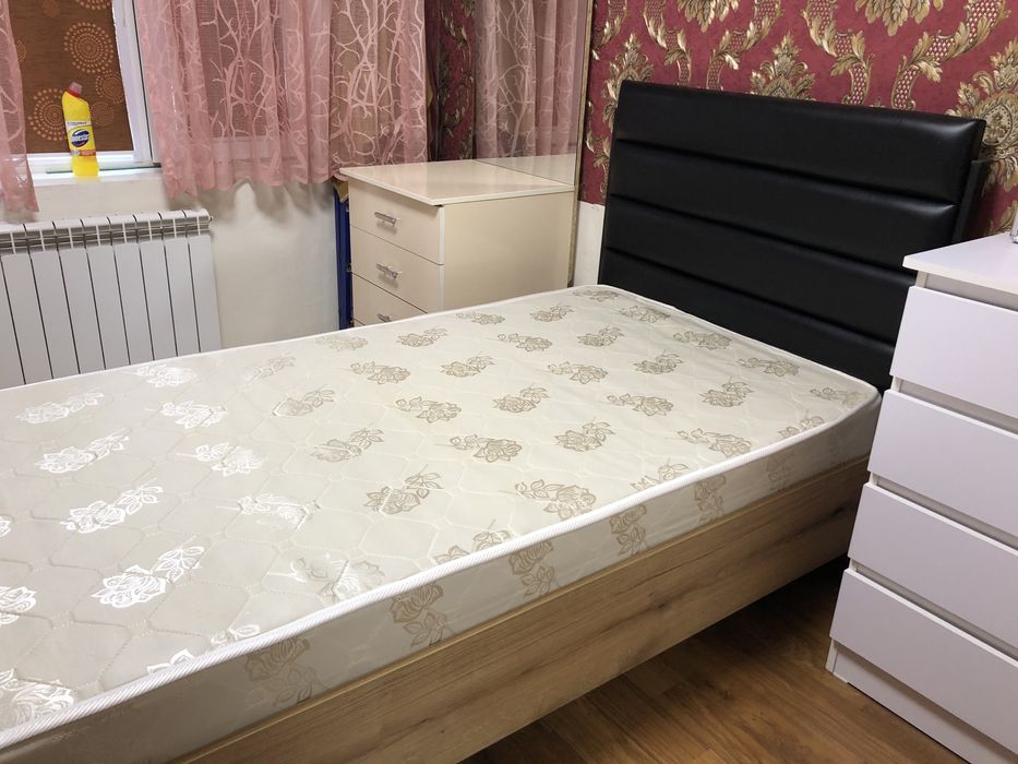 Кровать железная