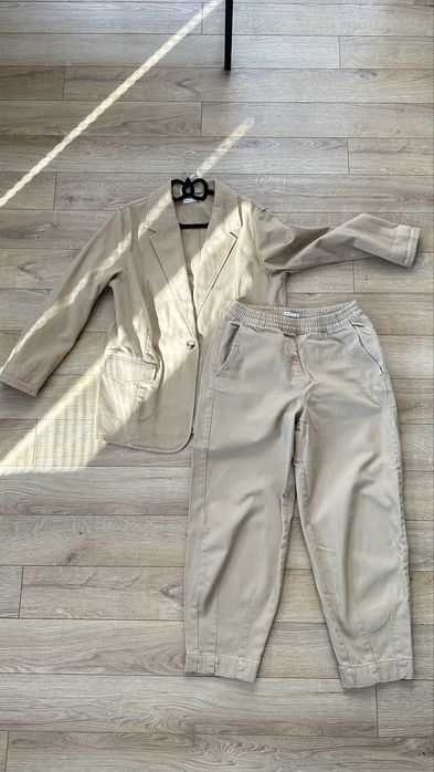 Костюм сако и панталони от oysho