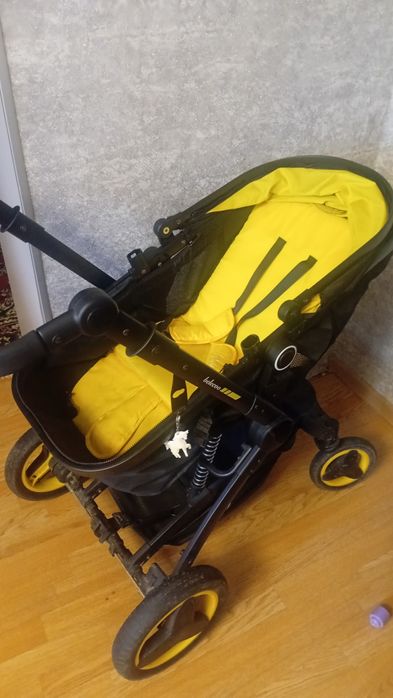 Детская коляска прогулочная