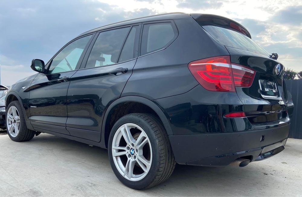 Dezmembrez BMW X3 F25 X-Drive M Pack 2.0d N47 ,manual,Navi,piele