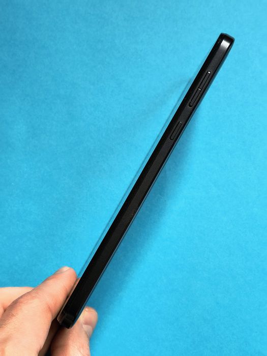 Motorola e13 - 2GB RAM , 64GB ROM