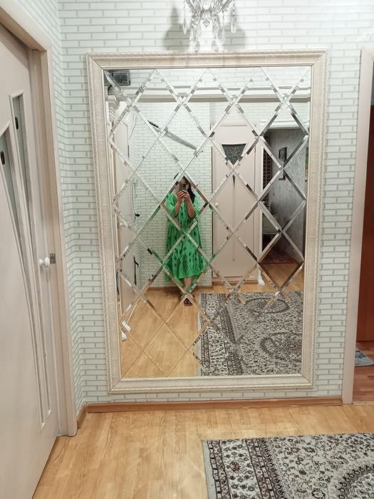 Срочно продам 4 комн квартиру