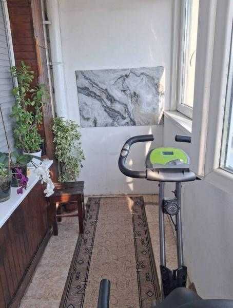 Дава се под наем Двустаен апартамент в Бургас, Зорница - 75 кв.м за 550 € - Снимка #5