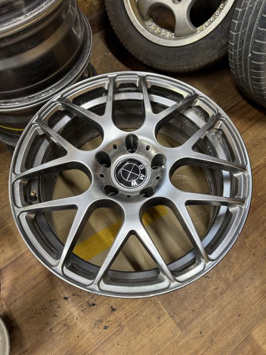 Диски Cross-Spoke r17 в стиле BBS