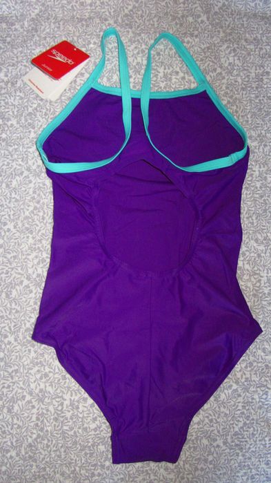Нов бански Speedo 34 (момичешки размер 176 см/ 16 г)