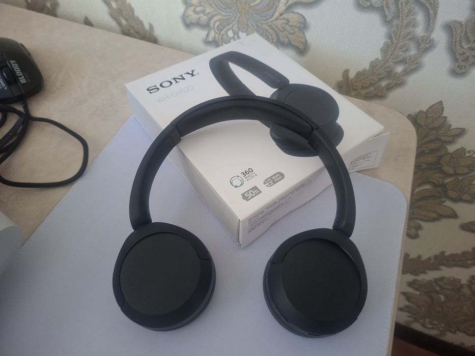 Наушники от Sony