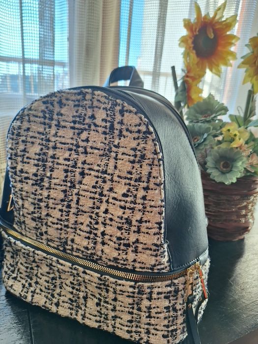 Дамска    раница