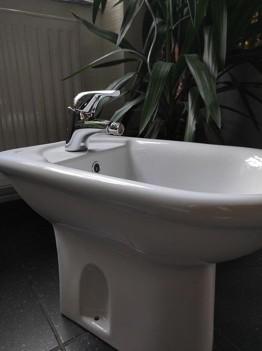 Bideu + baterie Ideal Standard