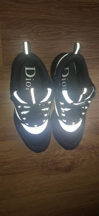 Dior b22. Чисто нови