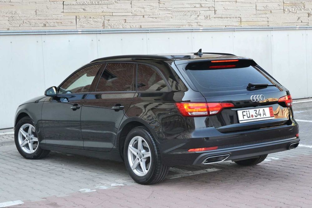 Audi A4 FACELIFT 06/2019 / 181000KM / AUTOMAT / Bi_xenon