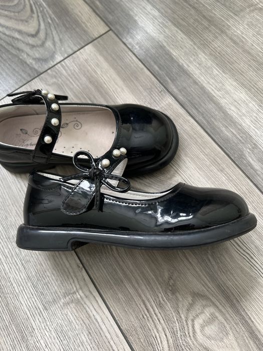 Детские туфли для девочек