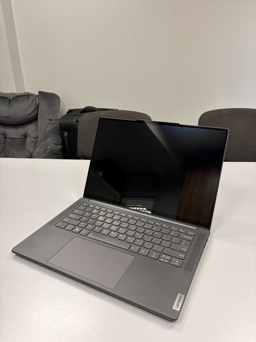 Лаптоп Lenovo Yoga Pro 9, i7-13705H, 14.5", 32 GB RAM, RTX 4050, 1TB