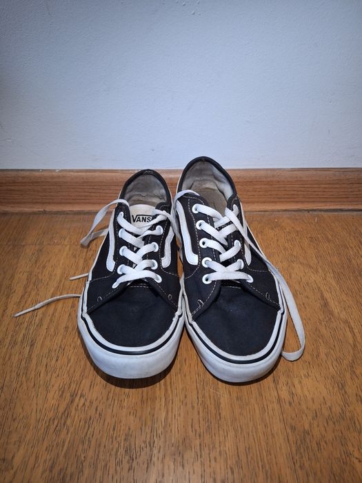 Vans personalizați cu Stitch – mărimea 38