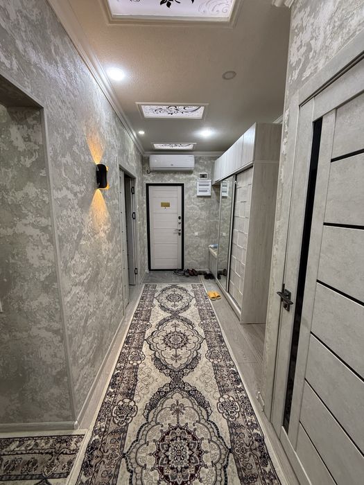 Продается квартира, Сергелинский р-н, Куйлюк Массив 5 4/2/5 100м2 разд