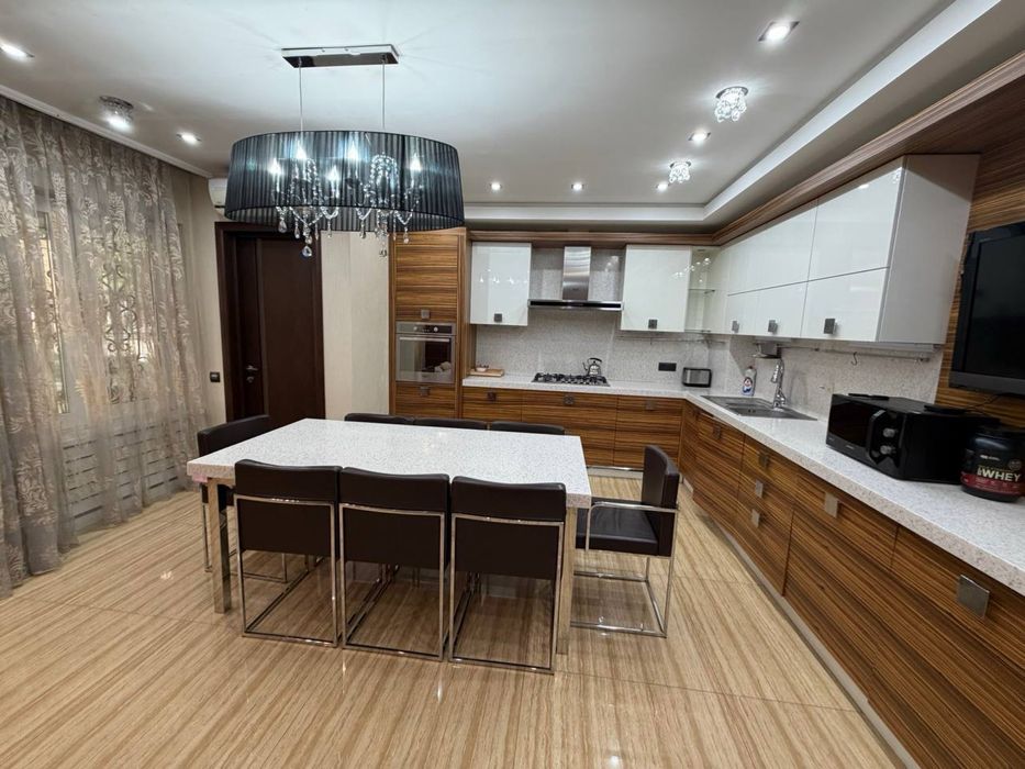 Аренда Дом Корейское посольство 220 м2