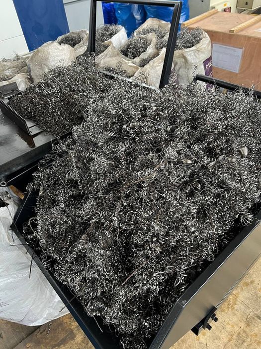 9000 soʼmMetallom olamiz Toshkenta shahar buylab