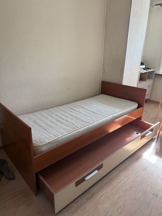 Кровать с хоанением