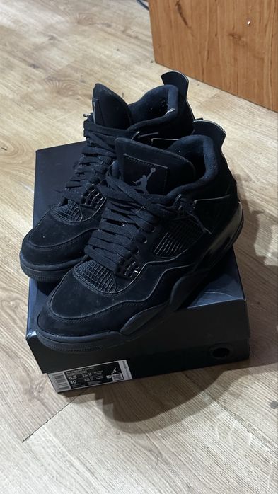 Jordan 4 black.
