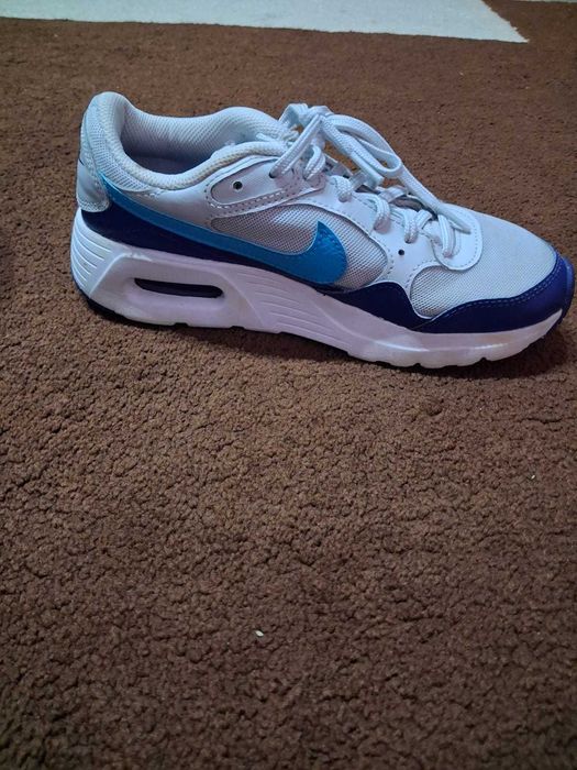 Adidași Nike air max