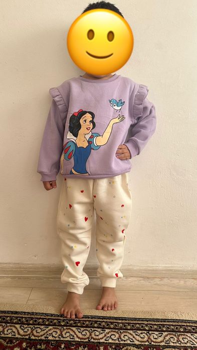 Продам детскую одежду цена  5000 тг