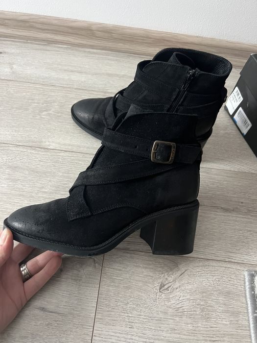 Botine/ghete Liu Jo 37
