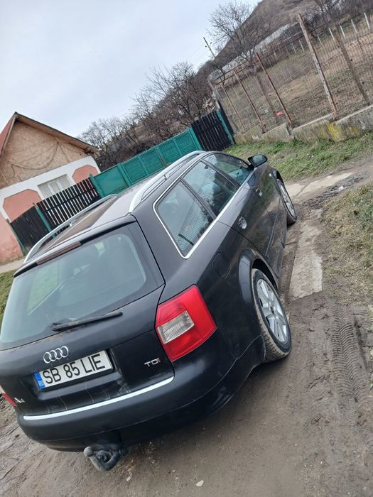 Vand audi A4 b6 2004 motor 1.9 tdi 131 cp