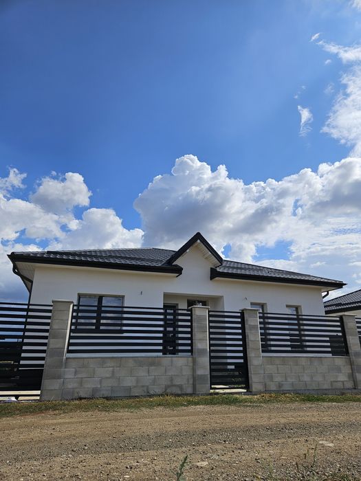 Casa Buftea 4 camere + pod