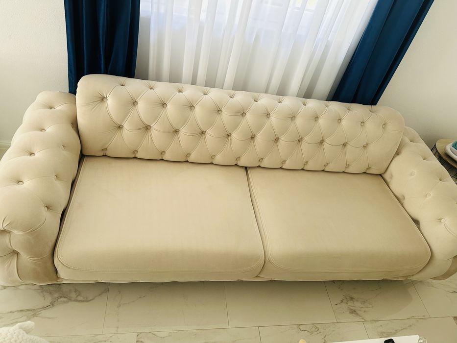 Vand set living canapea cu 2 fotolii