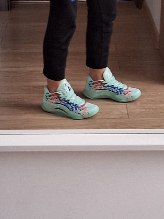 Adidași Nike, unisex, mărimea 36,5