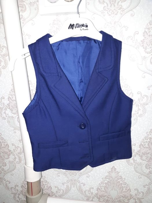 Школьная форма для девочки.