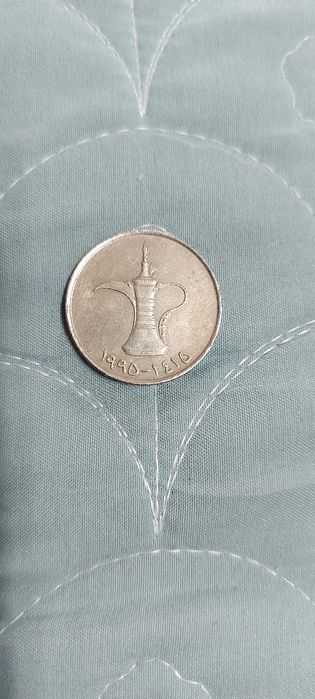 Продам монеты 100₸ и арабские монета