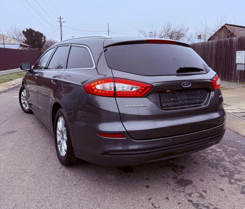 Ford Mo deo Mk5 - 93.000 km - 2017 - 1.5 benzina 160cp - 1 proprietar