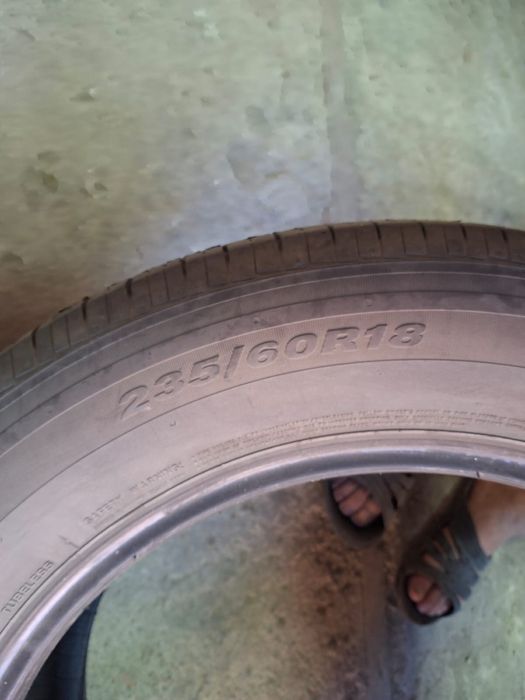 Продам шины nexen 235/60R18