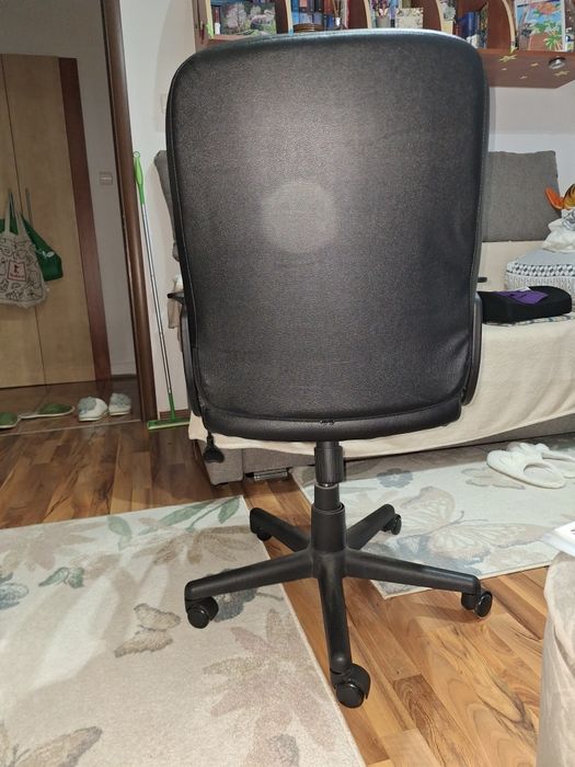 Vand fotoliu de birou