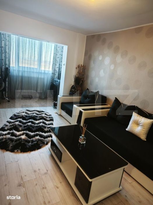 Apartament de vanzare, 3 camere, mobilat si utilat — fotografia 1