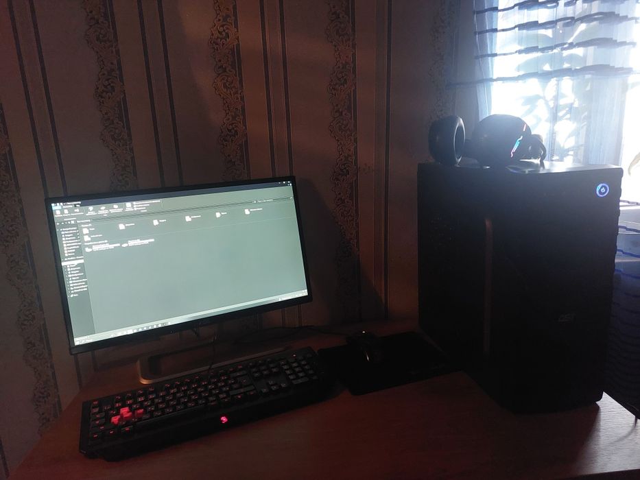 Комьютер вин 10  .