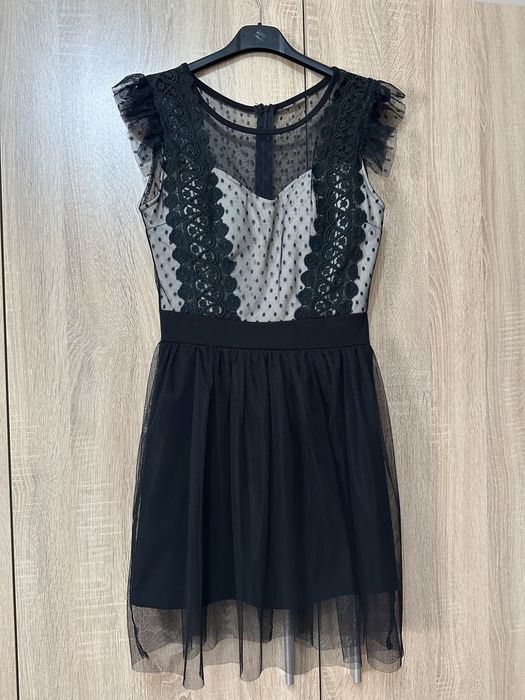 Нежна дамска рокля