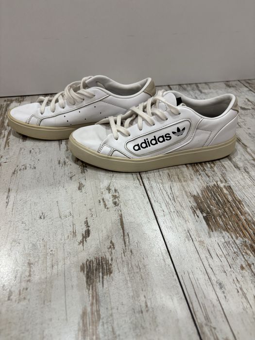 Маратонки Adidas