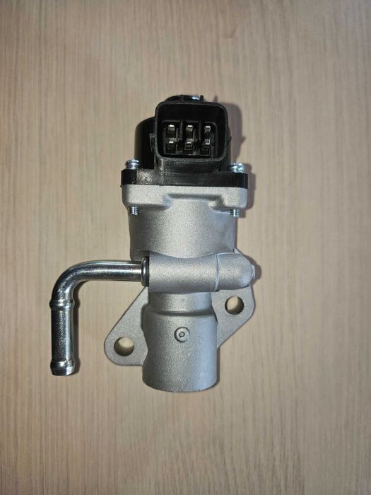 Vând valvă de egr nouă pentru ford focus 2