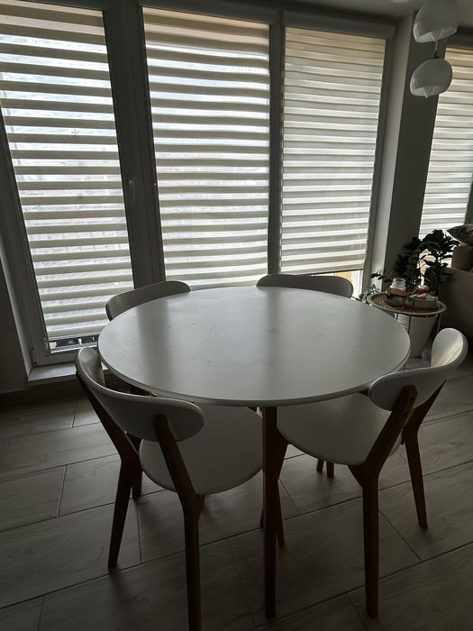 Маса с 4 стола JEGIND