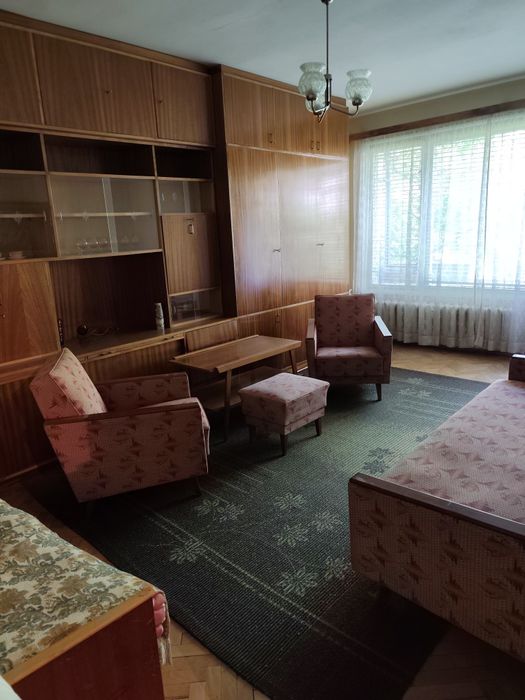 Продавам 3 СТАЕН апартамент