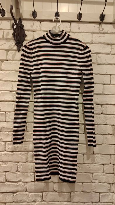 Дамска рокля по тялото Forever 21, нова, размер М