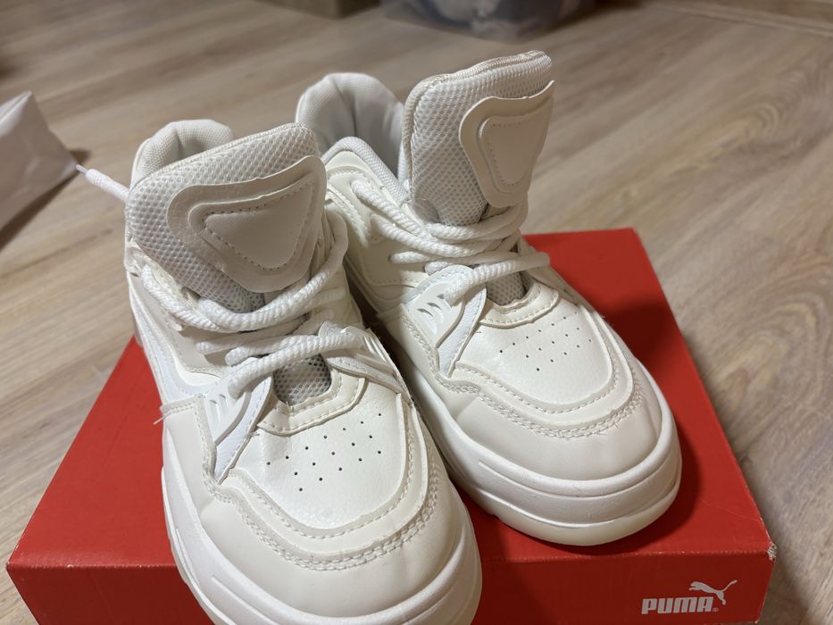 Дамски маратонки нови